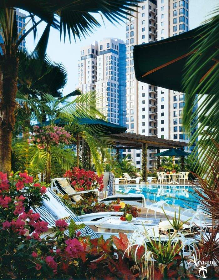 Four Seasons Hotel Singapore 