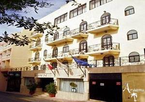 Málta - The Crown Hotel