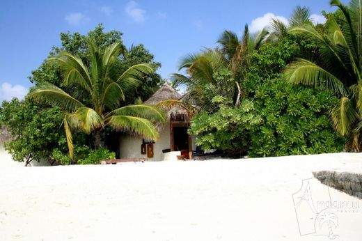 Maldív-szigetek, Bathala Island Resort***