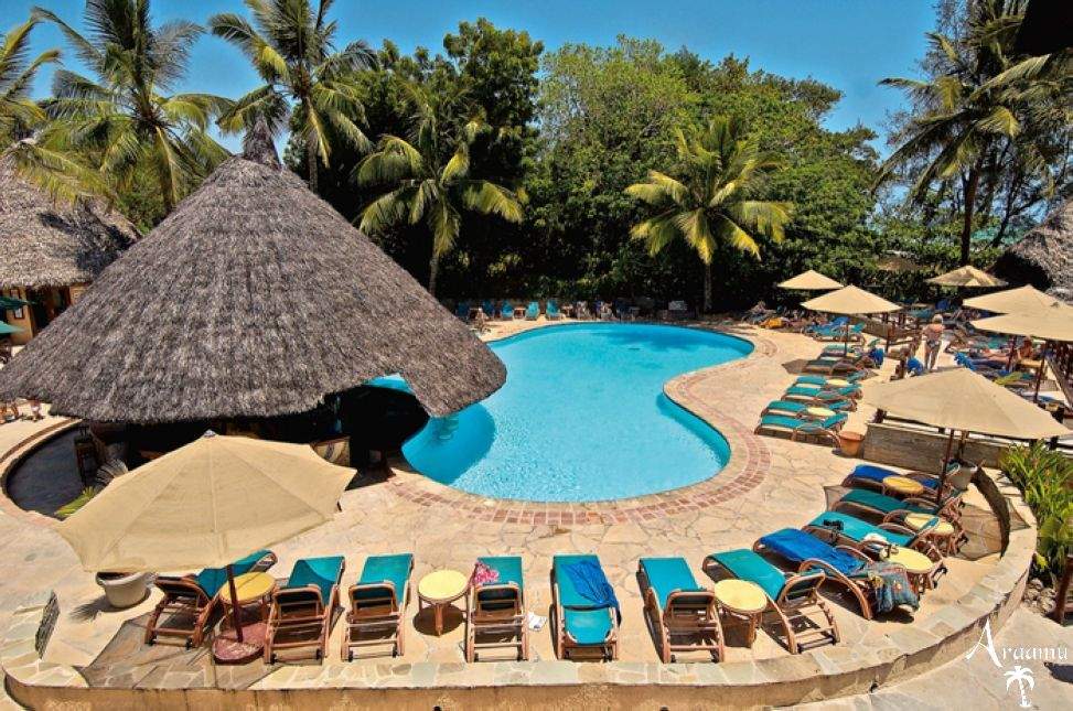 Kenya, Pinewood Village Beach Resort****