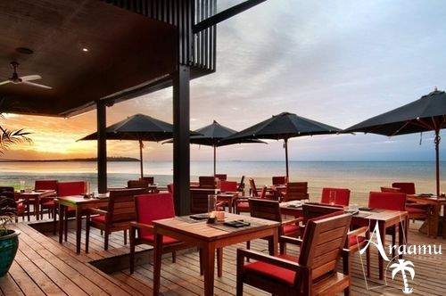 Fidzsi-szigetek, Fiji Beach Resort & Spa*****