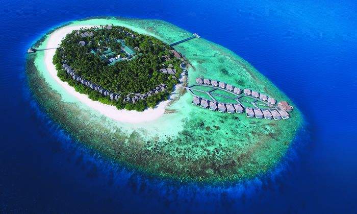 Maldív-szigetek, Outrigger Konotta Maldives*****