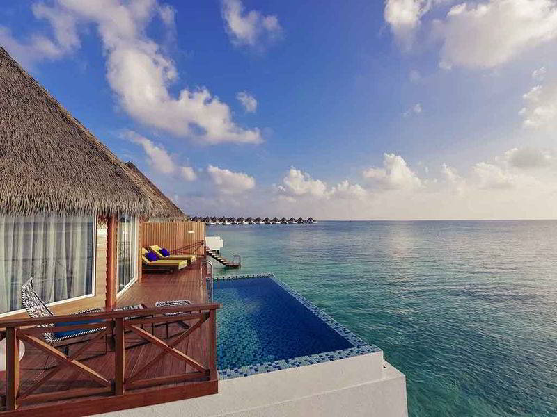 Mercure Maldives Kooddoo Resort****