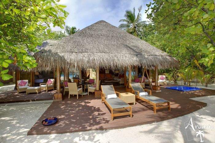 Maldív-szigetek, Kanuhura A Sun Resort Maldives ******