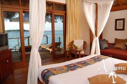 Maldív-szigetek, Sheraton Maldives Full Moon Resort & Spa*****