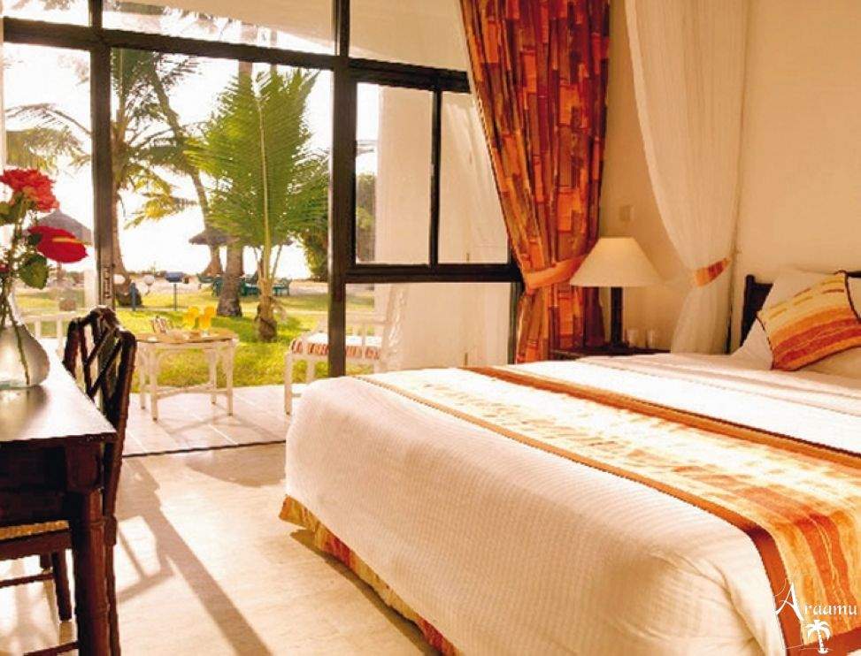 Kenya, Sarova Whitesands Beach Resort Hotel****