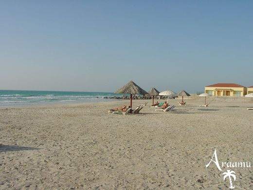 Dubai, Umm Al Quwain Beach****