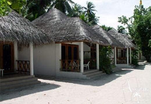 Maldív-szigetek, Fihalhohi Island Resort***+