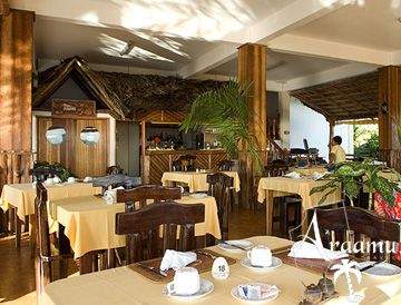 Seychelle-szigetek, Patatran Village Hotel***