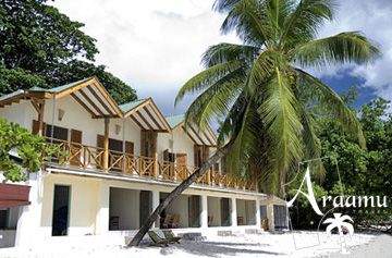 Seychelle-szigetek, Clef des Iles Hotel**