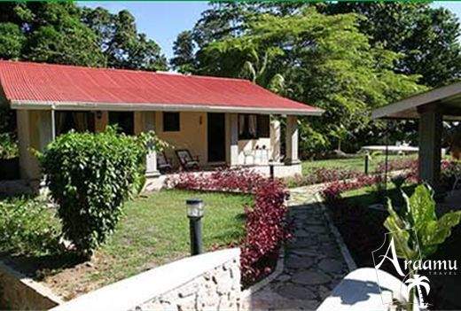 Seychelle-szigetek, Birgo Guesthouse**