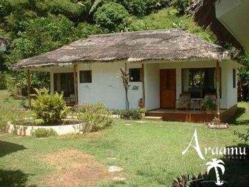 Seychelle-szigetek, Calou Guesthouse**