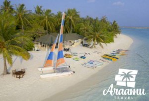 Holiday Island ***