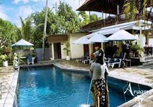 Respati Hotel Bali ***+